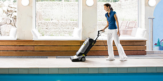 scrubber driers
